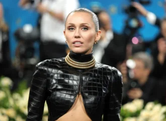 Miley Cyrus dezvăluie că are o afecțiune rară