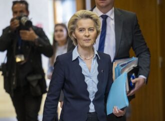 UE lucrează la noi sancțiuni împotriva Rusiei. Pachetul nr. 17 a fost adoptat acum câteva zile UE lucrează la noi sancțiuni împotriva Rusiei. Pachetul nr. 17 a fost adoptat acum câteva zile