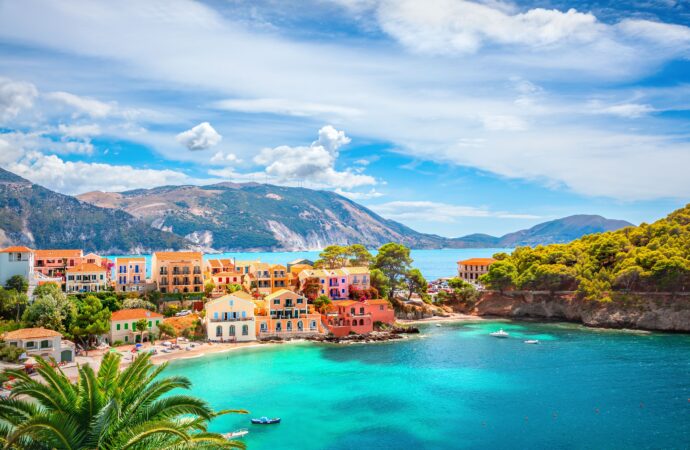 „Din fericire, într-o zi am primit cartofi prăjiți”. O turistă descrie vacanța in Grecia drept un coșmar