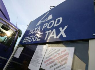 Reparațiile Podului Giurgiu-Ruse îngreunează traficul către litoralul bulgăresc. Care sunt traseele alternative și cât costă taxele de trecere