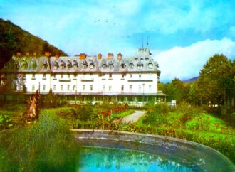 Trei stațiuni populare în comunism, renăscute în capitalism. Locurile turistice ale poporului socialist, de neratat în această vară