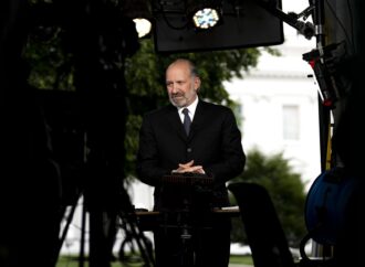 Administrația Trump anunță că negocierile comerciale cu Beijingul se derulează ”bine” /„Petrecem mult timp împreună” Administrația Trump anunță că negocierile comerciale cu Beijingul se derulează ”bine” /„Petrecem mult timp împreună”