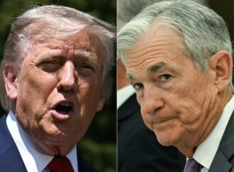 Donald Trump are în vedere „trei sau patru persoane” pentru postul lui Jerome Powell de la Fed Donald Trump are în vedere „trei sau patru persoane” pentru postul lui Jerome Powell de la Fed