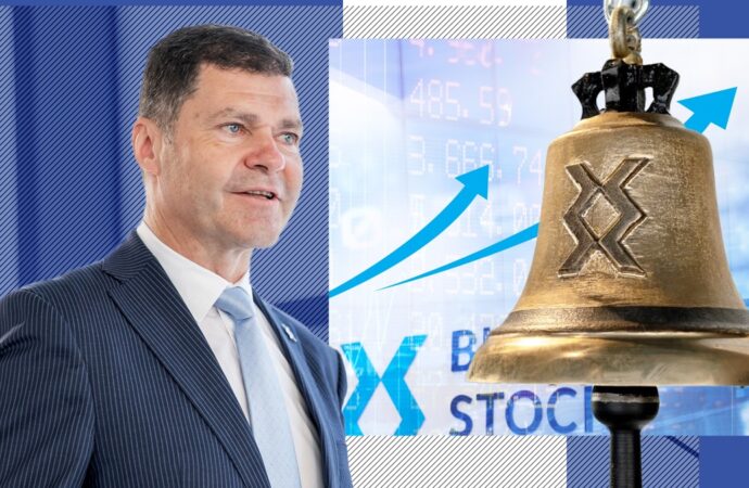 Capitalizarea tuturor companiilor listate la BVB, la MAXIME istorice. Cât a fost creșterea după declinul abrupt dintre cele două tururi prezidențiale Capitalizarea tuturor companiilor listate la BVB, la MAXIME istorice. Cât a fost creșterea după declinul abrupt dintre cele două tururi prezidențiale