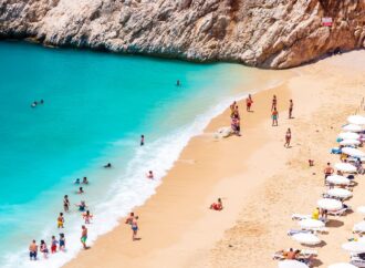 Vacanță de coșmar la 5 stele. Pățania unei turiste românce a stârnit scandal pe internet: „Nu mai poți face nimic” Vacanță de coșmar la 5 stele. Pățania unei turiste românce a stârnit scandal pe internet: „Nu mai poți face nimic”