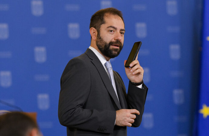 „Puteam să creștem pensiile mai puțin”