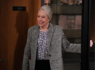Kathy Bates devine cea mai în vârstă actriță nominalizată la Emmy