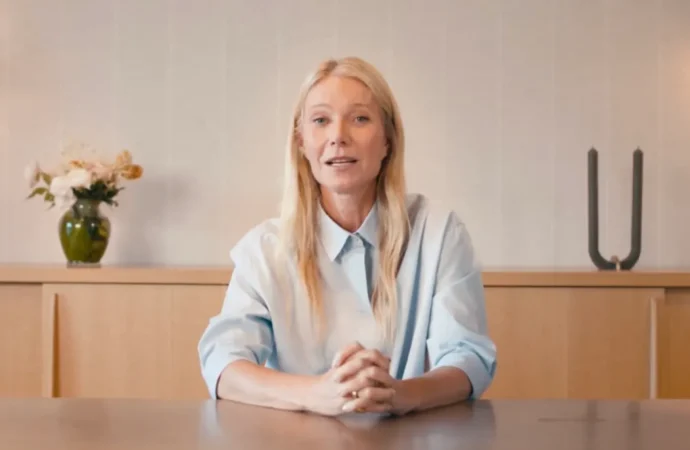 Gwyneth Paltrow este „purtătoarea de cuvânt” a Astronomer Gwyneth Paltrow este „purtătoarea de cuvânt” a Astronomer