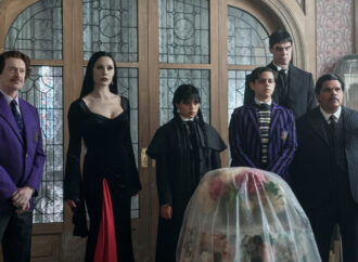 Tim Burton lansează noul trailer pentru sezonul 2 din „Wednesday”