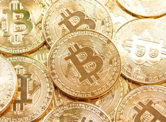 Câți bani a făcut un investitor care a cumpărat BITCOIN de 54.000 de dolari în 2011. „O «balenă» tocmai a vândut toți cei 80.000 BTC” Câți bani a făcut un investitor care a cumpărat BITCOIN de 54.000 de dolari în 2011. „O «balenă» tocmai a vândut toți cei 80.000 BTC”