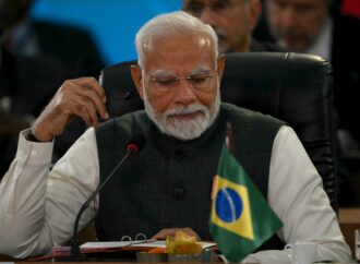 India analizează „implicațiile” deciziei lui Trump de aplicare a tarifelor vamale /New Delhi vrea un „acord echilibrat” India analizează „implicațiile” deciziei lui Trump de aplicare a tarifelor vamale /New Delhi vrea un „acord echilibrat”