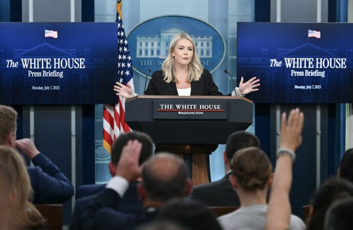 Trump amână aplicarea taxelor vamale pe bază de reciprocitate /Casa Albă: ”Am observat evoluții” Trump amână aplicarea taxelor vamale pe bază de reciprocitate /Casa Albă: ”Am observat evoluții”