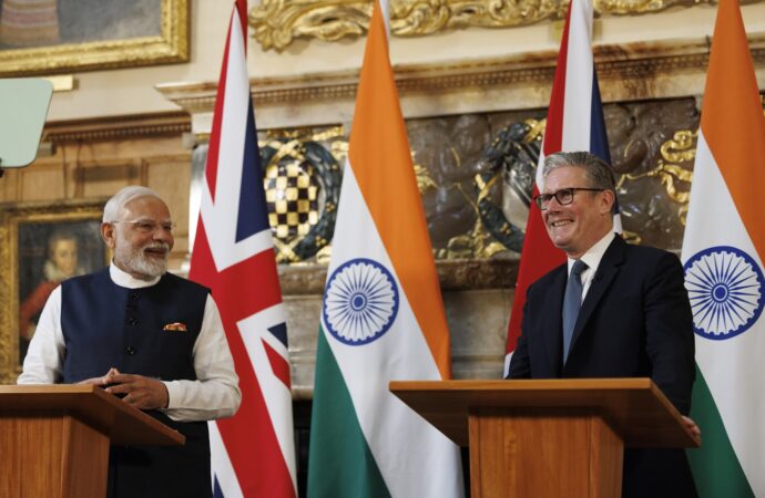 Acordul comercial semnat cu India marchează revenirea Marii Britanii pe scena mondială, anunță premierul britanic