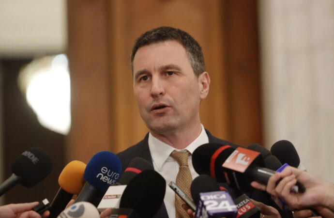 „Companiile care acţionează pe o piaţă concurenţială trebuie tratate diferit” „Companiile care acţionează pe o piaţă concurenţială trebuie tratate diferit”