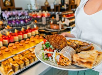 Turcia ar putea renunța la sistemul all-inclusive din hoteluri pentru a reduce risipa alimentară Turcia ar putea renunța la sistemul all-inclusive din hoteluri pentru a reduce risipa alimentară