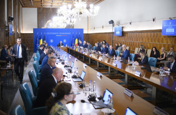 Guvernul declară război COLETELOR Temu și Shein. Noua taxă pentru românii care comandă pe internet Guvernul declară război COLETELOR Temu și Shein. Noua taxă pentru românii care comandă pe internet