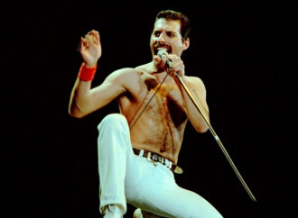 O carte dezvăluie detalii despre fiica secretă a lui Freddie Mercury