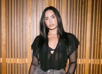 Demi Lovato și-a lansat cea mai recentă piesă, „Fast”