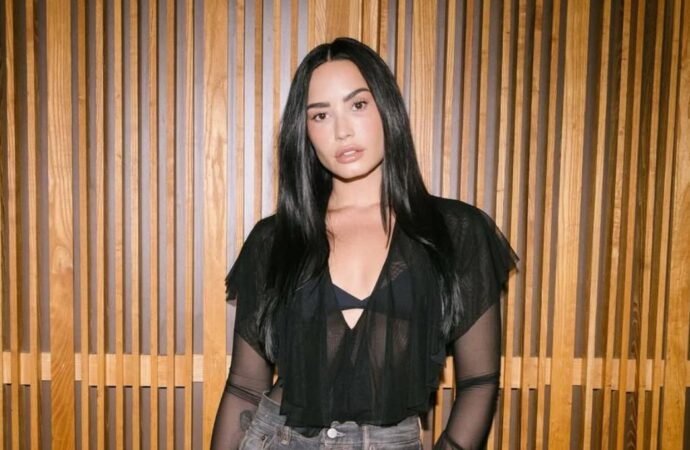 Demi Lovato și-a lansat cea mai recentă piesă, „Fast”