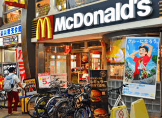 Compania renunță la Happy Meal-urile