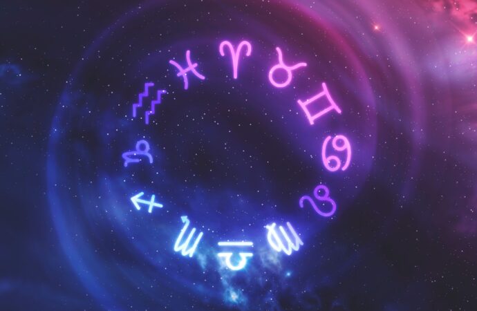 Cine sunt nativii favorizați pe plan financiar, până la sfârșitul lunii august. Sunt vizate trei zodii Cine sunt nativii favorizați pe plan financiar, până la sfârșitul lunii august. Sunt vizate trei zodii