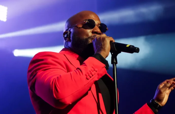 Rapperul Jeezy a călătorit 10 ore cu Uber pentru fanii din Baltimore Rapperul Jeezy a călătorit 10 ore cu Uber pentru fanii din Baltimore