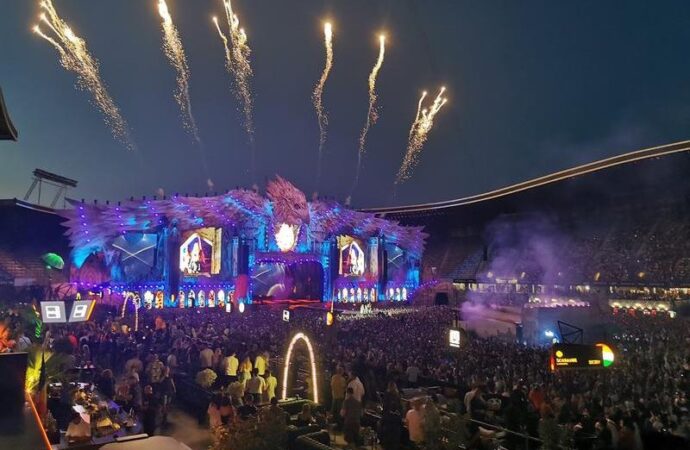 UNTOLD 2025 se va desfășura normal, chiar dacă e doliu național