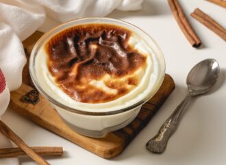 Desertul turcesc al copilăriei, cu textură cremoasă și cu o aromă orientală. Ingredientele de care ai nevoie pentru a-l prepara