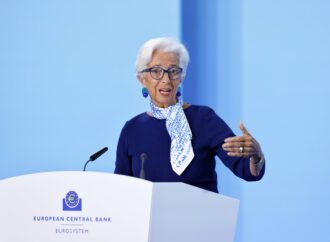 Christine Lagarde, despre evoluția datoriei Franței și riscurile prăbușirii unui Guvern din zona euro: „Piețele evaluează riscurile”