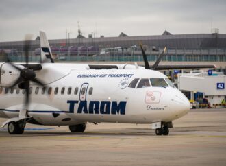 TAROM va permite mai multe animale de companie în cabina pasagerilor. Care sunt conditiile