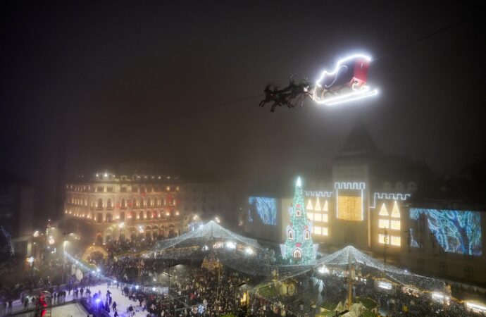 Târgul de Crăciun de la Craiova se deschide pe 14 noiembrie și vrea să atingă un nou record de vizitatori