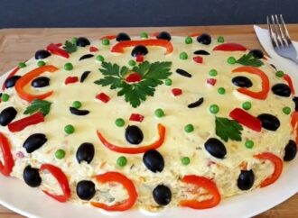 Ce nu trebuie să lipsească din salata de boeuf. Ingredientul secret al gospodinelor Ce nu trebuie să lipsească din salata de boeuf. Ingredientul secret al gospodinelor