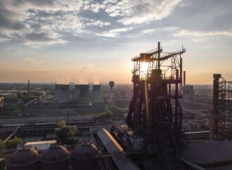 Se vinde combinatul Sidex Galați, perla industriei lui Ceaușescu. Prețul este un chilipir și investitorii internaționali se înghesuie Se vinde combinatul Sidex Galați, perla industriei lui Ceaușescu. Prețul este un chilipir și investitorii internaționali se înghesuie