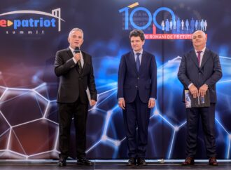 Repatriot Summit a început în forță. Peste 350 de oameni de afaceri și profesioniști din țară și diaspora cer clasei politice un guvern pentru România Repatriot Summit a început în forță. Peste 350 de oameni de afaceri și profesioniști din țară și diaspora cer clasei politice un guvern pentru România
